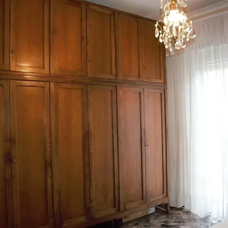 Dante 136/26 Apartment